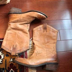 Jessica Simpson distressed cowboy boots